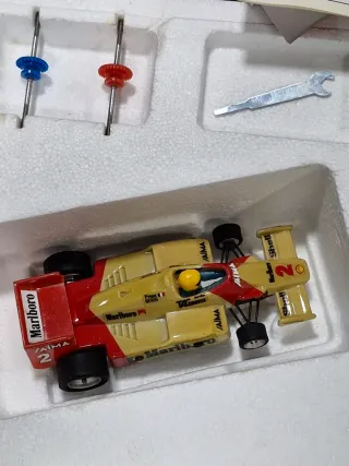 Scalextric SRS mclaren F1