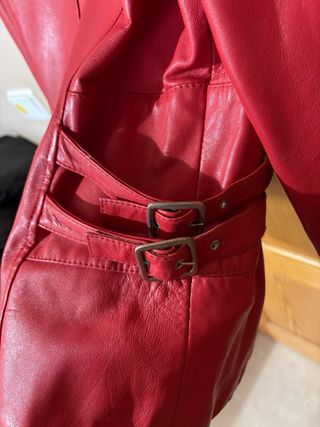 Chaqueta piel roja
