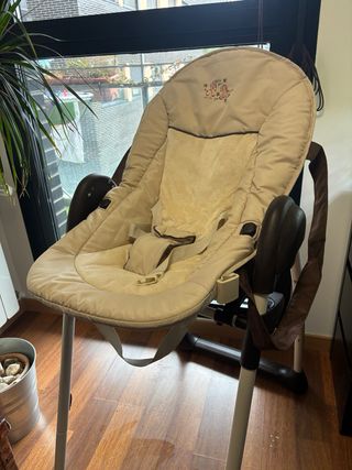 Trona y hamaca convertible Hauck