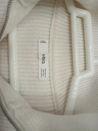 Jersey mujer blanco y negro rayas cuello cremaller