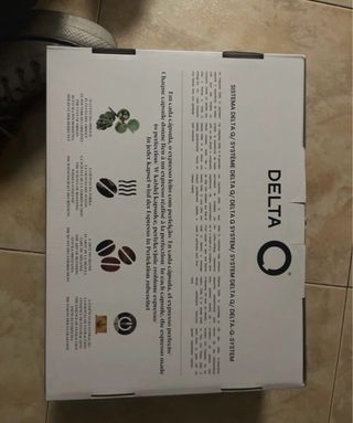 Máquina de café Delta,caja de capsulas de regalos,