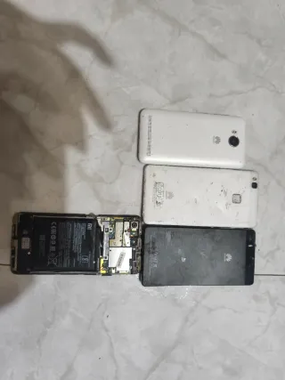 Lotto 4 Telefoni Huawei