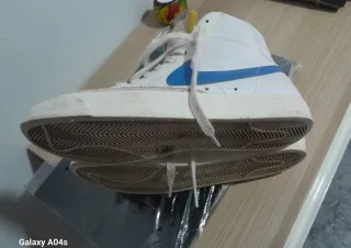 Zapatillas Nike Blazer Blancas y Azules