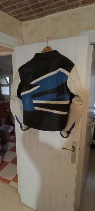 Chaqueta de moto de cuero