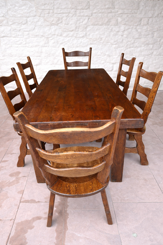 Mesa Roble Macizo y 6 Sillas