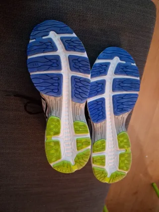 Zapatillas Asics Gel Cumulus 18 Nuevas 46'5