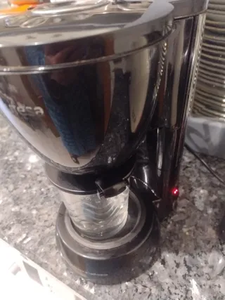 Cafetera Eléctrica Negra