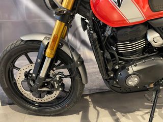 Triumph Scrambler 400X