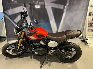 Triumph Scrambler 400X