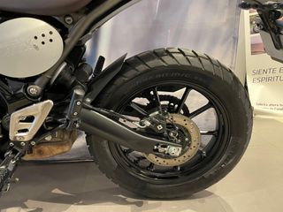 Triumph Scrambler 400X