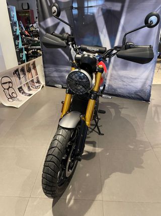 Triumph Scrambler 400X