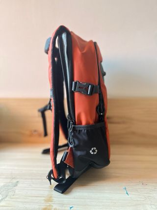 Mochila Stivibags Antirrobo negro Naranja