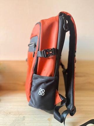 Mochila Stivibags Antirrobo negro Naranja