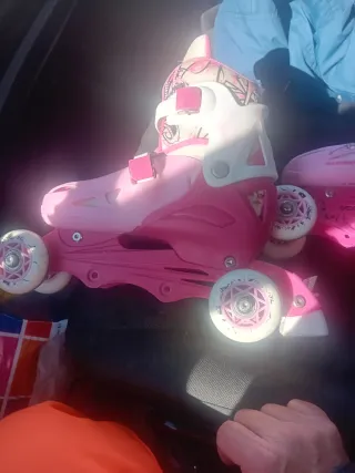 Pattini a rotelle rosa per bambina
