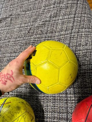 Confezione da 4 Palloni Calcio e Pallacanestro