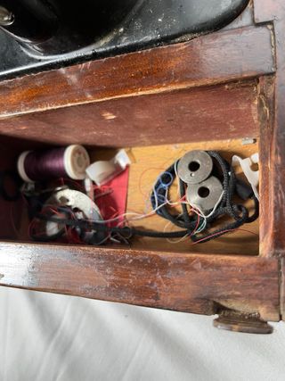 Máquina de coser Singer antigua