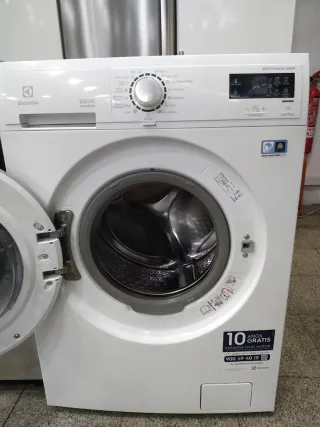 Lavadora-secadora Electrolux 8/4kg 1600rpm