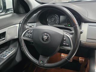 Jaguar XF 2.2d 200cv Rsport 2015