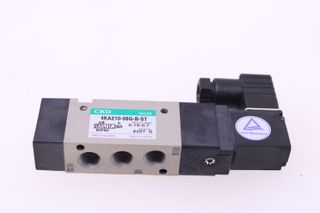 Electroválvula CKD 4KA210-06G-B-AC220V-ST