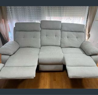 Sofá 3 plazas relax tela gris