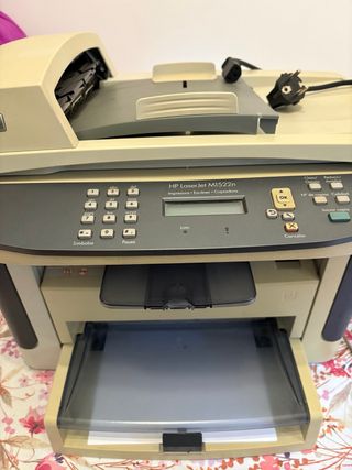 Impresora HP LaserJet M1522n