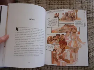 Strawberry Moon. La filla de la lluna (Ficció) ...