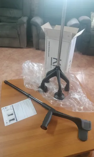 Muleta de cuatro patas