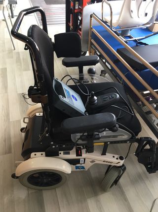 Silla de ruedas motorizada