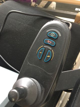 Silla de ruedas motorizada