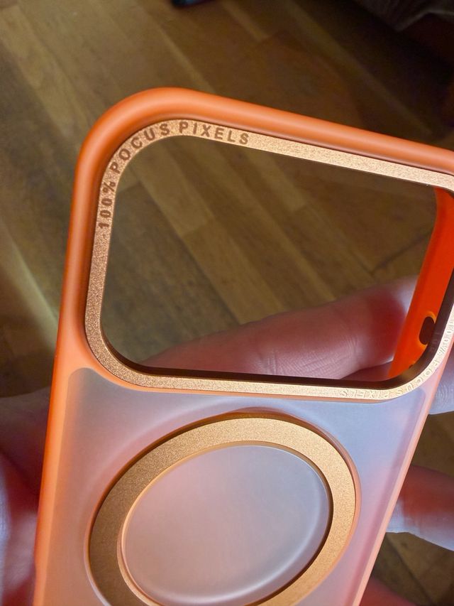 Funda iPhone 17 Pro Focus Pixels 100%