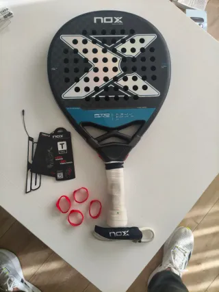 Pala Padel Nox AT10 Genius 12K