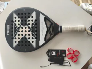 Pala Padel Nox AT10 Genius 12K