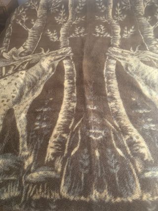 Manta Mora Beige y Marrón.