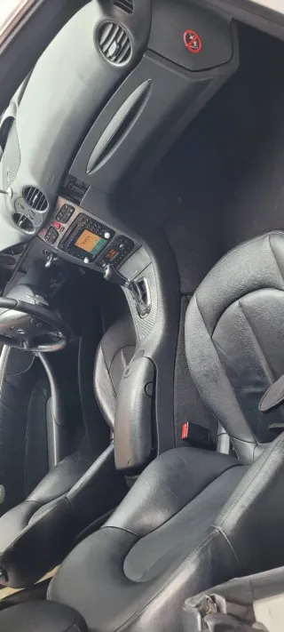 Mercedes-Benz  CLK 2004