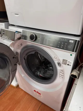 Lavadora Secadora Hoover Nueva tara