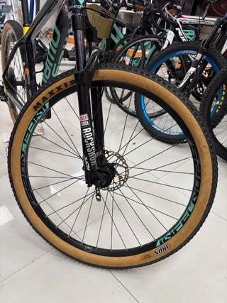 BICICLETA MEGAMO FACTORY AZUL TALLA M 29 PULGADAS