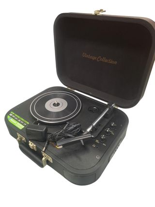 TOCADISCOS MUSE VINTAGE COLECTION + ALIMENTACION