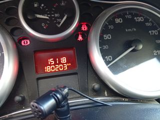 Peugeot 207+ con extras 2013