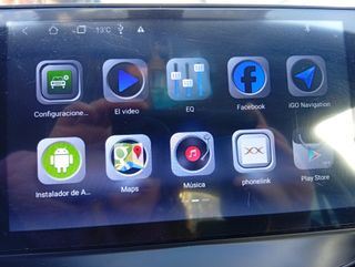 Peugeot 207+ con extras 2013