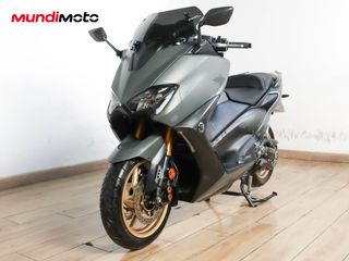 YAMAHA T-MAX 560 TECH MAX