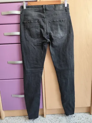 Pantalón vaquero Bershka