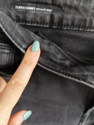 Pantalón vaquero Bershka