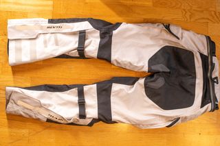 Traje Moto Revit Sand 4 H2O Trail