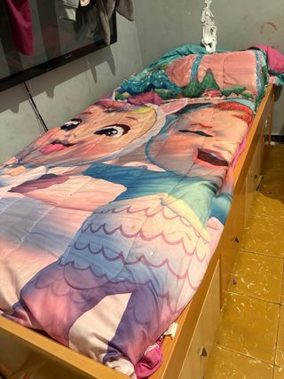 Cama individual con cajones y colchón