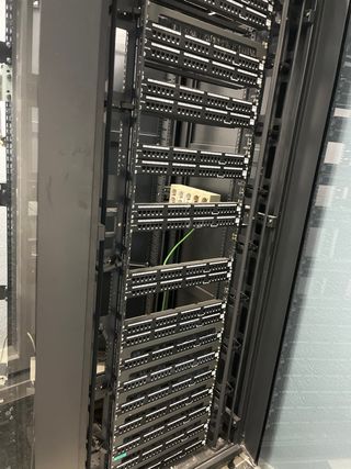 Armarios Rack por Cierre de Empresa