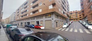 ¡OCASION!ENTREPLANTA Y BAJO EN C/DOCTOR VILLALOBOS