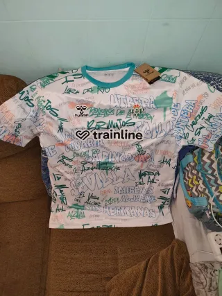 Camisola Betis Hummel Graffiti