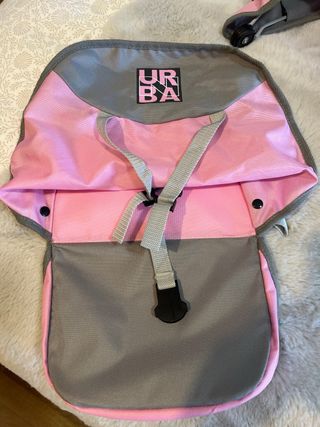 Sillita de muñecas rosa