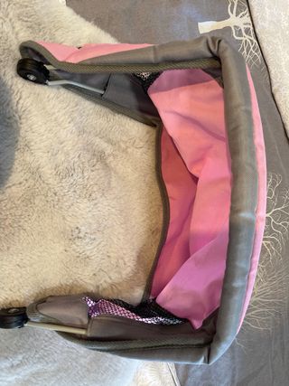 Sillita de muñecas rosa