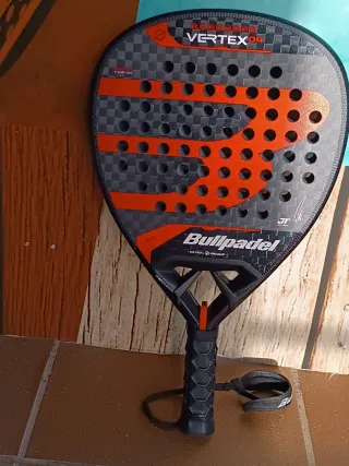Pala de pádel Bullpadel Vertex 04